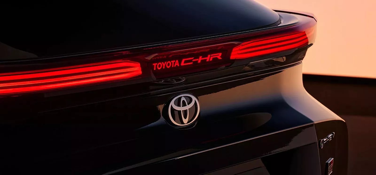 21075_1_toyota_c_hr_2023_hub_design_v2